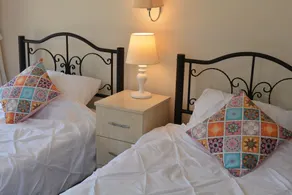 Villa with  large private pool, Bar and Gardens. Sleeps up to 14 adults . - Image 5
