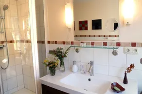 Apartamento 'Luise Im Künstlerhaus' con terraza privada, balcón y Wi-Fi - Image 3