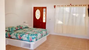 Private studio 5 minutes from the beach by car, facing the river, pet friendly - Image 5