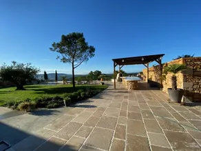 Exceptional villa with breathtaking views, in the heart of the golden stones! - Image 5
