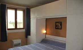 LEJE i Landes AF 3 HUSE *** en etage uden VIS-A-VIS A Buanes - Image 3