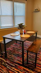 Cozy 2 Bedroom Home ( Pet Friendly) - Image 5