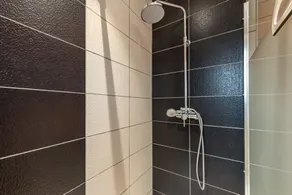 Maison 4 Pers à 5kms De La Plage avec terrasse privée et jardin privé - Image 3