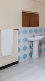 Shuhan Hotel - Image 2