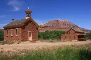 Relax In Southern Utah's Color Country! - Image 2
