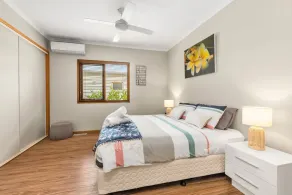 Beach House on Wiltons - Image 4
