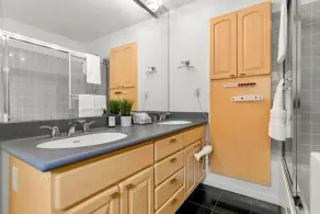 547 Northgate · Cheerful 4b3b house in North Seattle/10 mins to UW - Image 3