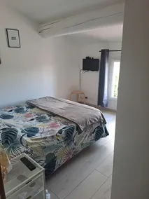 Pretty little house near Avignon FOR 2 PEOPLE with private pool - Image 4