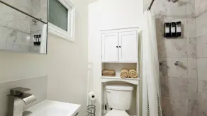 Private Studio Near Hard Rock Peaceful Stay - Image 3