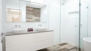Bondi Coastal Dream Isyd - Image 5