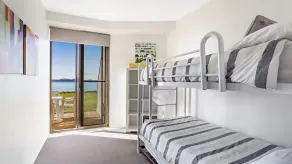Harbourside Unit 2 7 Soldiers Point Road - Image 4