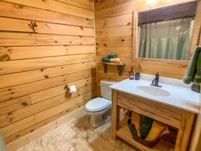 Discover Your Cool Escape - Hot Tub, WiFi, Creek Access & Pet Friendly - Image 3