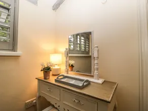 Pear Tree Cottage - Image 2