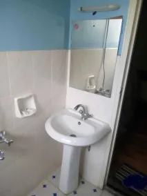 Hotel Eel - Image 5
