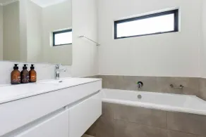 Grand | Brand New | 2 Bed | Rosebank - Image 4