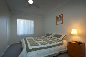 All Seasons Port Elliot Holiday House - Image 4