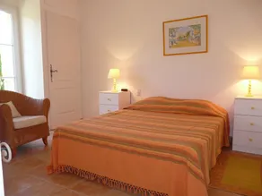 Vacation rental with heated  pool Mouries LS1-140 - Image 5