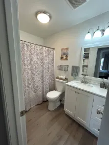Right on the water! 3 Bedroom House, large deck, next to a kayak launch! - Image 3