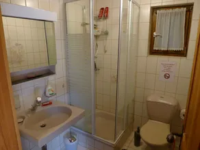 Wonderful private villa for 6 guests with WIFI, TV and patio - Image 2