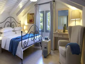 Stunning Kefalonia Villa | Villa Daisya | 3 Bedrooms | Seafront - Image 4