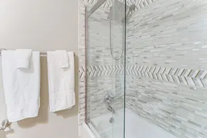 Remote-Work Ready: Family Home Near Pittsburgh - Image 3