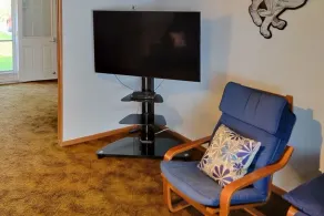 Whispering Waters - Two Bedroom Cottage, Sleeps 6 - Image 2