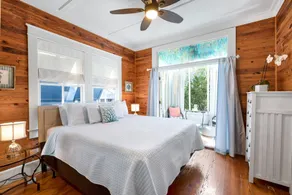 CABIN FEVER ~ First Floor 1 Bedroom, 1 Bathroom with Full Kitchen and Pool! - Image 4