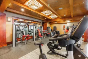 Charming Corner Condo, fireplace, spa access, two steps to Vail Village  and  Lifts - Image 4