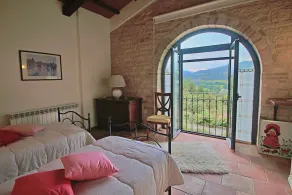 Large holiday home in Cagli with pool - Image 5
