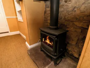 Sixpence Cottage - Image 4