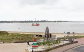 Large apartment - very illuminated, Wi-Fi, ocean view, close to the beach and ni - Image 3