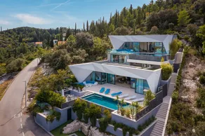 Villa Aqua Majestic Diamond Sumptuous 5 Bedroom Villa Magnificent Seaview - Image 4