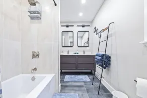 Luxury Pool Home! Heated Pool, Fire Pit, Fishing Dock & More – Relaxation & Fun Await! - Image 2