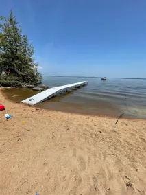 Camp Marcy Limit 8 3 Bedroom Cottage by RedAwning - Image 5