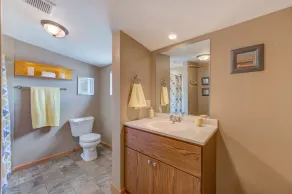 Sunny 4BR Condo Near Lake Pepin Beach - Sunrise Condos - Image 3