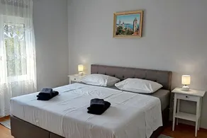 Appartements I Francs, 30 m de la mer, quai de bateau, salle communautaire, air - Image 2