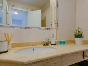 Apartamento Sea Views Rota - Image 2