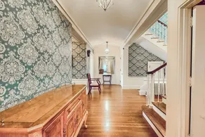 7 bedroom mansion with Elevator   - Image 4