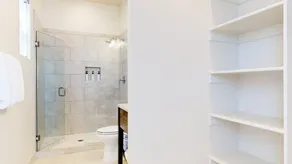 Nouvelle belle location de vacances spacieuse. 5 Bdrs 7 bains. Station haut de gamme. - Image 3