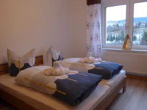 Cable car, lift, slopes, ski schools are within walking distance. Family friendly - Image 3