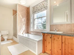 HILLTOP HOUSE, pet friendly, luxury holiday cottage in Tenbury Wells - Image 3