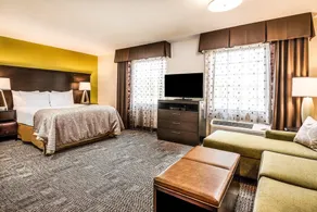 Great Studio | Free Breakfast, Indoor Pool - Image 4