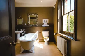 Dorset Rural Country Retreat, 6 Acres, Hot Tub, Sleeps 20,  near Jurassic Coast - Image 2