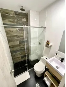 Modern 301 apartment w/AC + Parking - Image 3