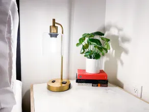 A New Way Of Living! Luxury Condo On Broadway - Image 2