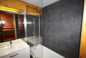 150m from ski slopes, 1st floor, view ski slopes, balcony, tv, ski locker, 24m², Les Saisies - Image 2