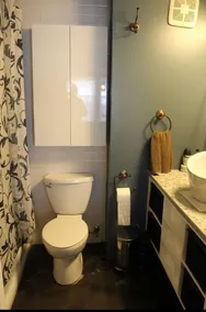 Unique Style Apartment STR# 22-0167 - Image 3