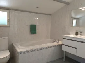 Agréable Chambre Indépendante Avec Piscine & Parc - Image 3
