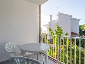 Apartment 100m beach with parking pet friendly - Image 5