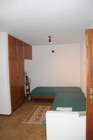 House with character, very quiet, tastefully decorated - Image 3